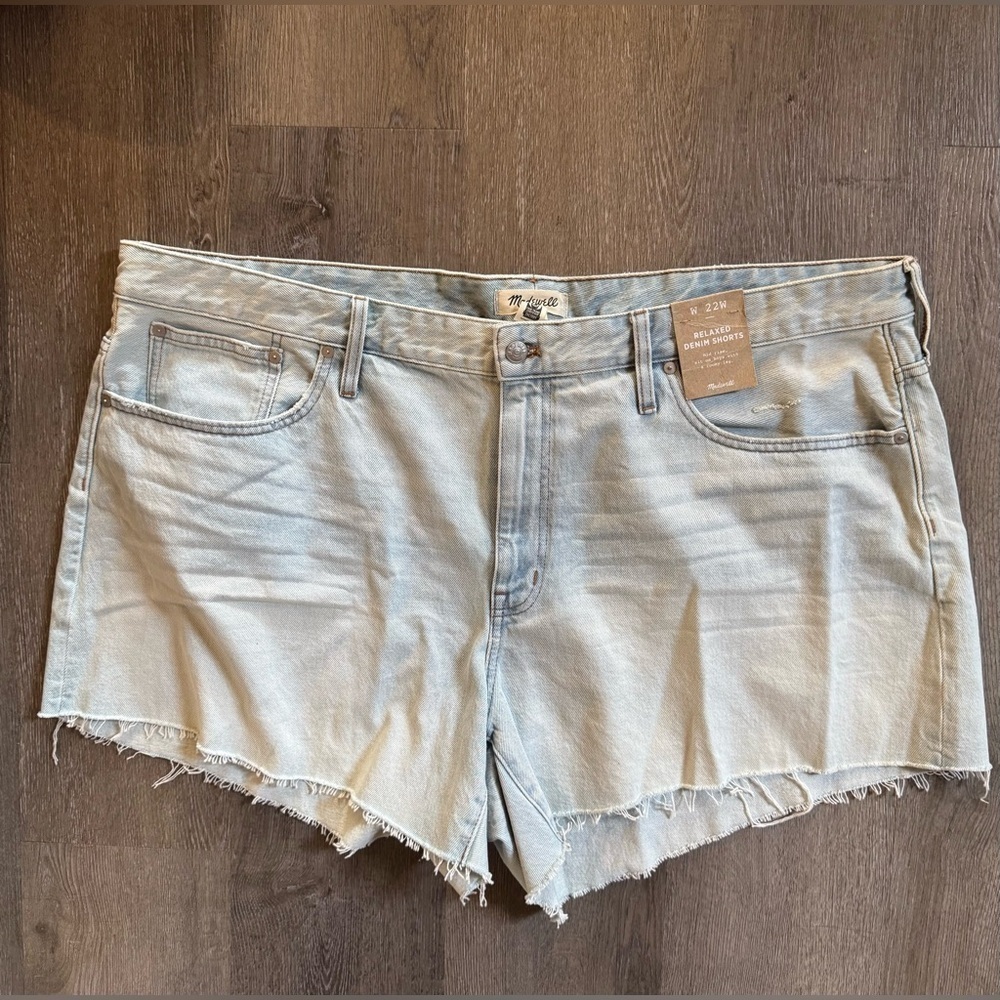 Madewell Relaxed Denim Shorts - Picture 3 of 8
